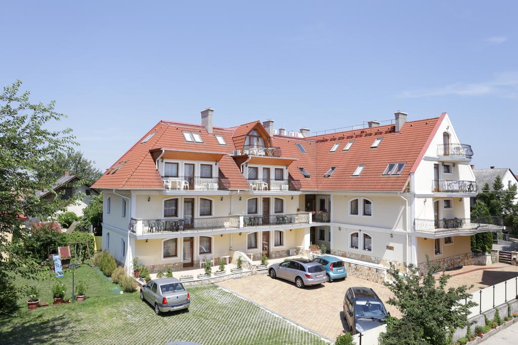 Apartamento Club Unicum Hévíz Exterior foto